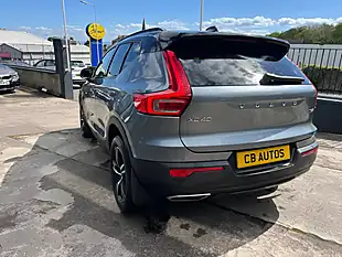 Used 2019 Volvo XC40 R-Design Grey - Interior and Exterior details 6