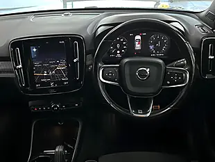 Used 2019 Volvo XC40 R-Design Grey - Interior and Exterior details 13