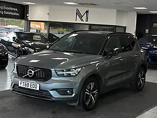 Used 2019 Volvo XC40 R-Design Grey - Interior and Exterior details 6