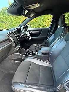 Used 2019 Volvo Xc40 R-Design Grey - Interior and Exterior details 11