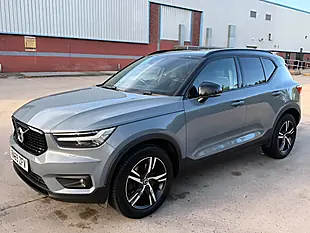 Used 2019 Volvo Xc40 R-Design Grey - Interior and Exterior details 2
