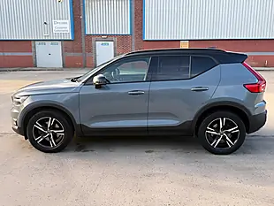 Used 2019 Volvo Xc40 R-Design Grey - Interior and Exterior details 6