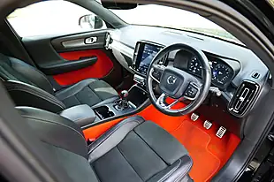 Used 2019 Volvo XC40 R-Design Pro Black - Interior and Exterior details 14