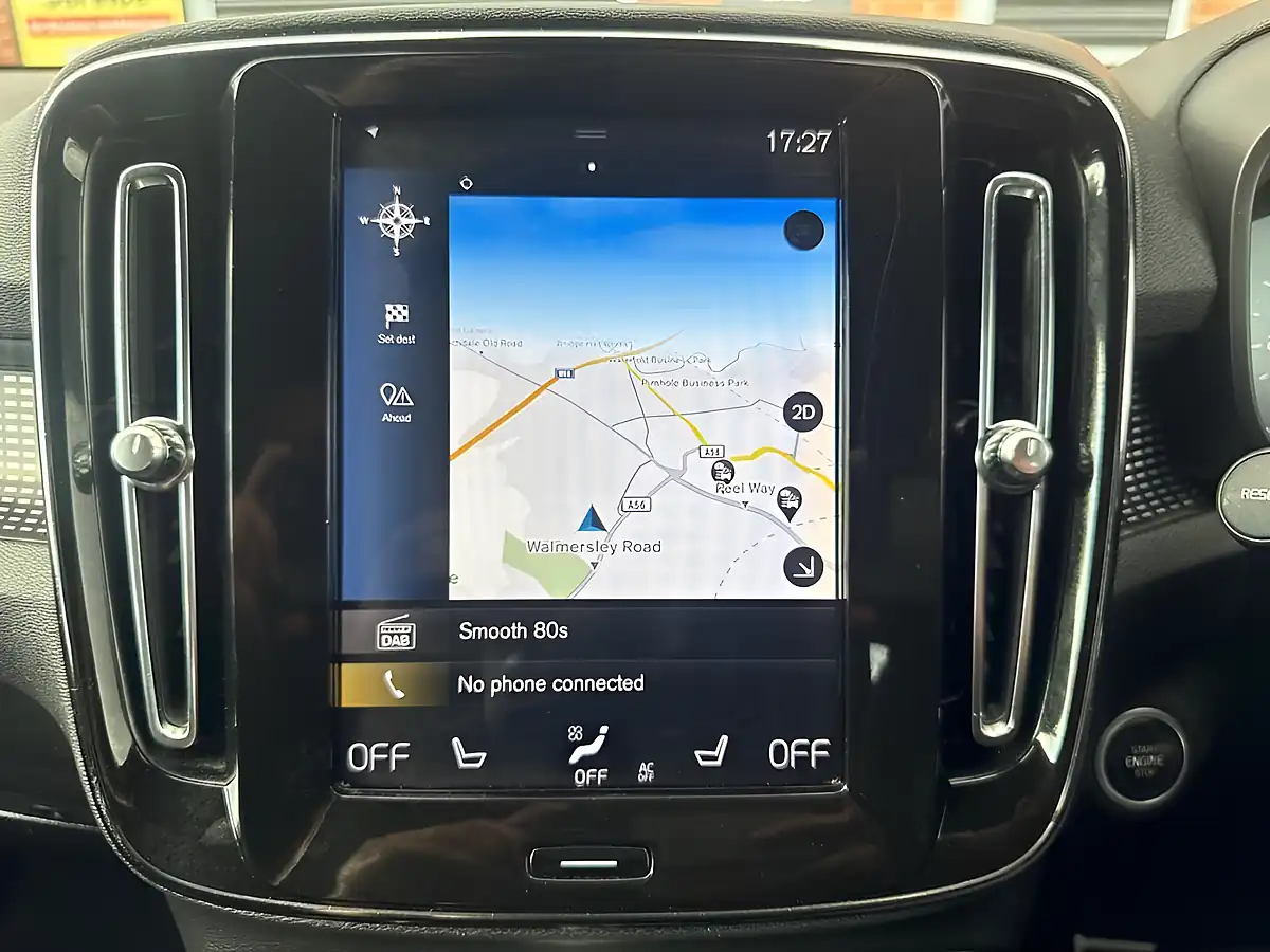 Used 2019 Volvo XC40 R-Design Pro Black - Interior and Exterior details 12