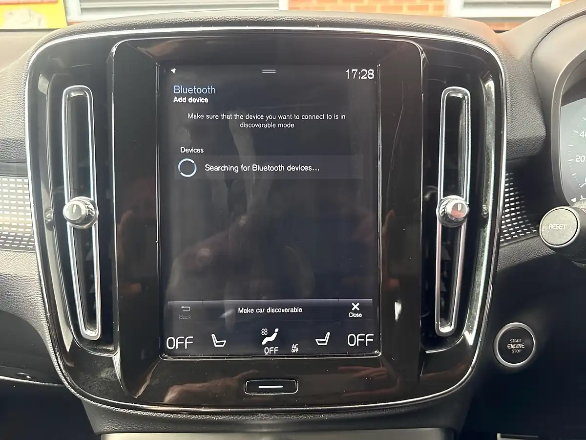 Used 2019 Volvo XC40 R-Design Pro Black - Interior and Exterior details 13