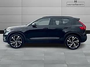 Used 2019 Volvo XC40 R-Design Pro Black - Interior and Exterior details 6