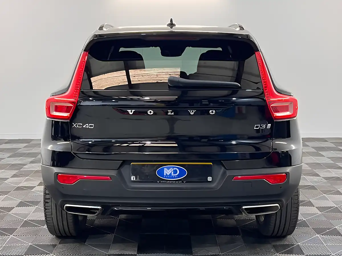 Used 2019 Volvo XC40 R-Design Pro Black Stone - Interior and Exterior details 9