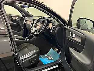 Used 2019 Volvo XC40 R-Design Pro Black Stone - Interior and Exterior details 11