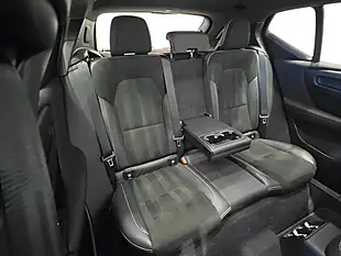 Used 2019 Volvo XC40 R-Design Pro Silver - Interior and Exterior details 12