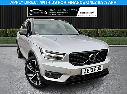 2019 Volvo XC40 T4 R-Design Pro