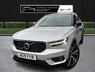 Used 2019 Volvo XC40 R-Design Pro Silver - Interior and Exterior details 3