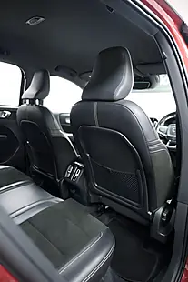 Used 2019 Volvo XC40 R-Design Red - Interior and Exterior details 12