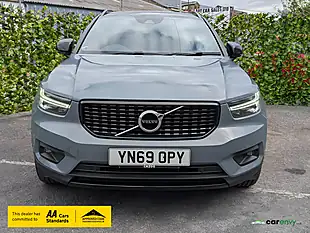 Used 2019 Volvo XC40 R-Design Thunder Grey - Interior and Exterior details 3