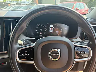 Used 2019 Volvo XC60 Inscription Ice White - Interior and Exterior details 16