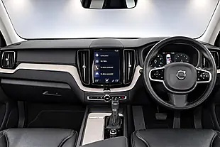 Used 2019 Volvo XC60 Inscription Pro Ice White - Interior and Exterior details 19