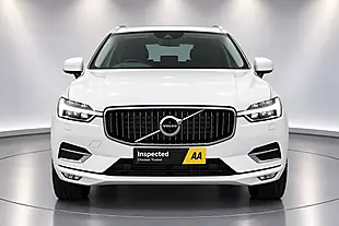 Used 2019 Volvo XC60 Inscription Pro Ice White - Interior and Exterior details 2