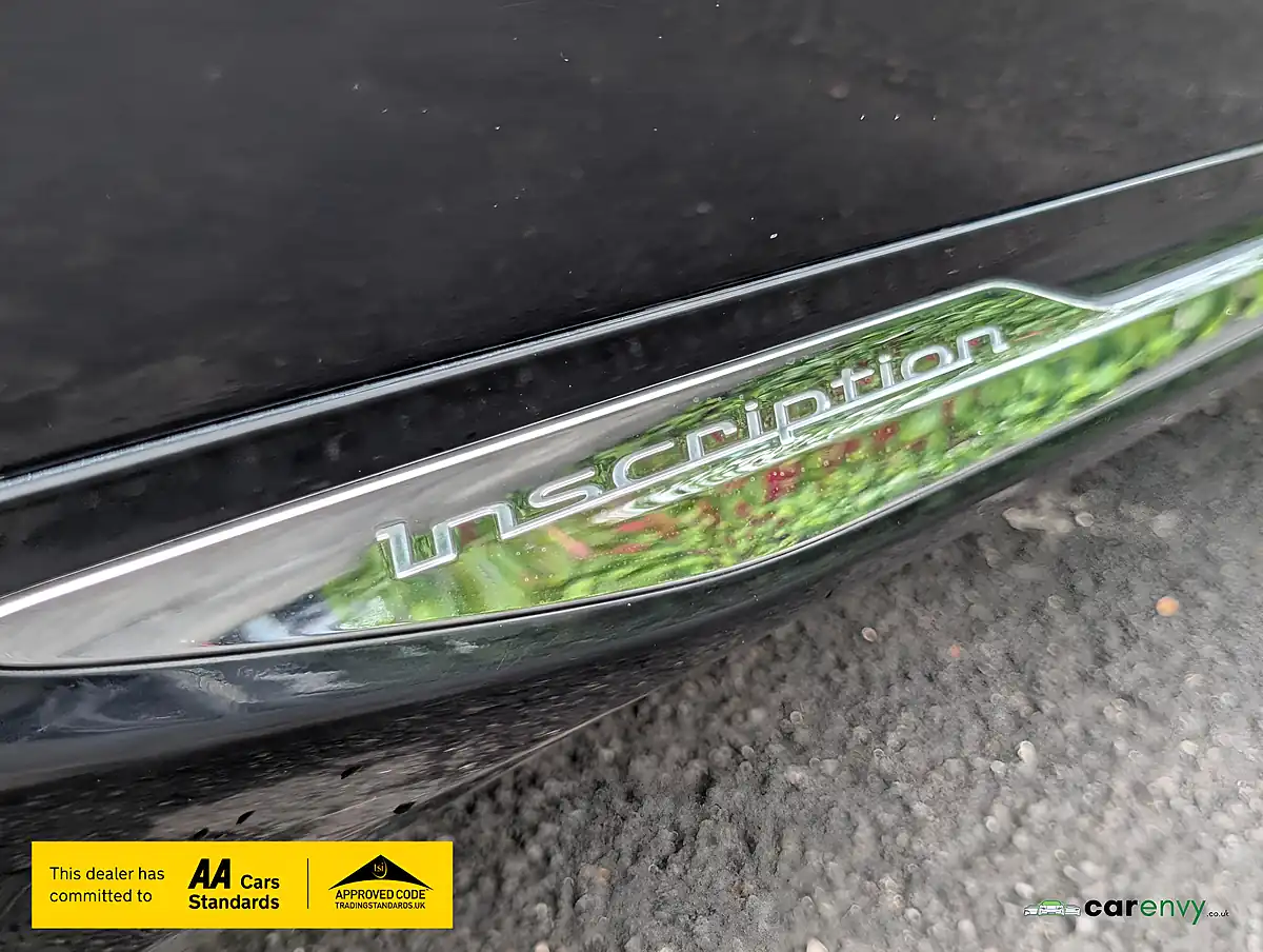 Used 2019 Volvo XC60 Inscription Pro Onyx Black - Interior and Exterior details 11