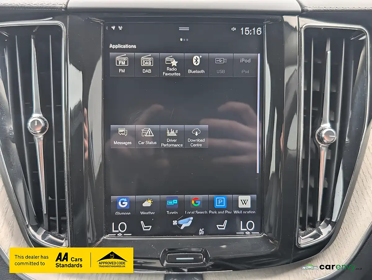 Used 2019 Volvo XC60 Inscription Pro Onyx Black - Interior and Exterior details 18