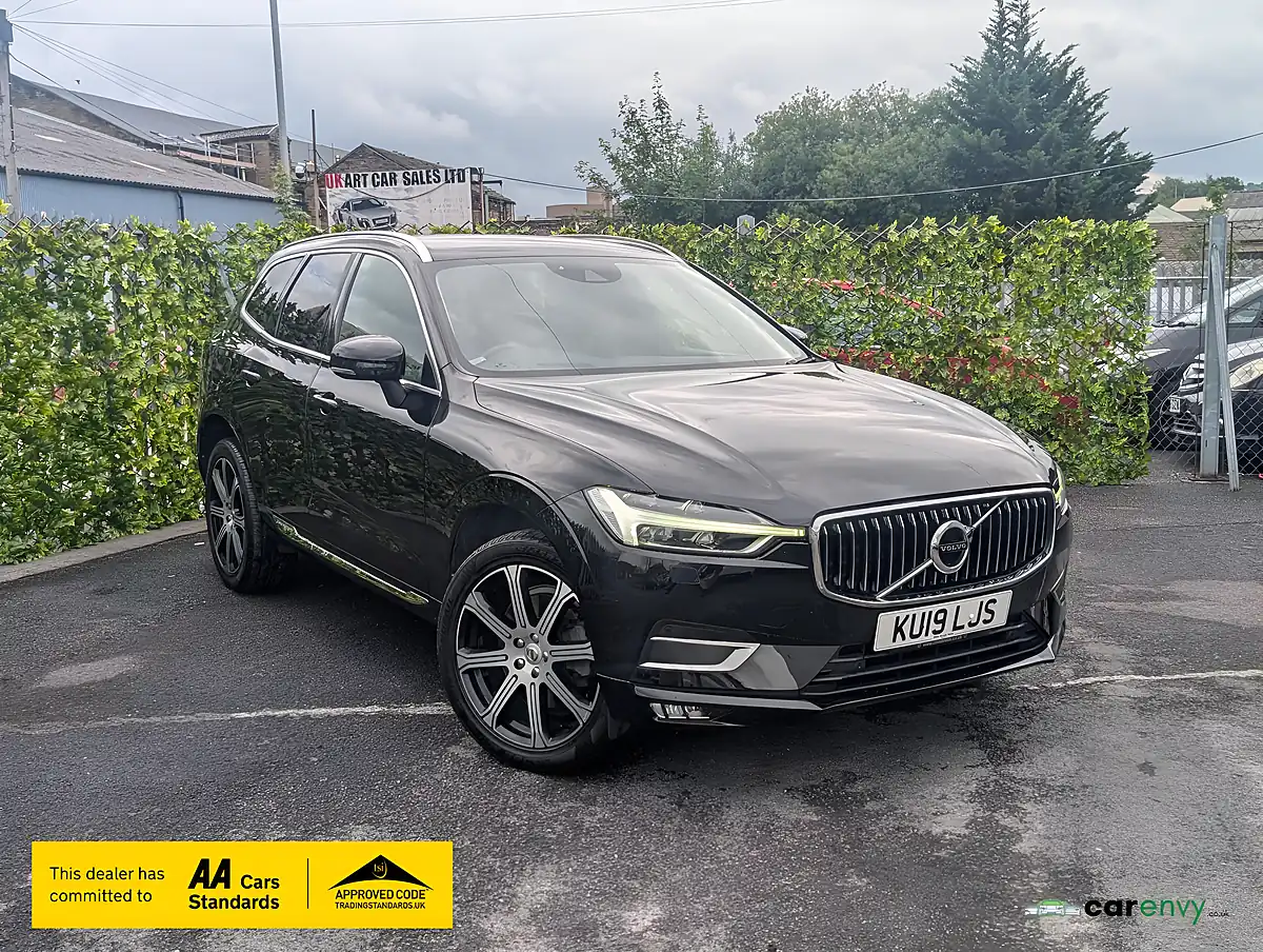 Used 2019 Volvo XC60 Inscription Pro Onyx Black - Interior and Exterior details 2