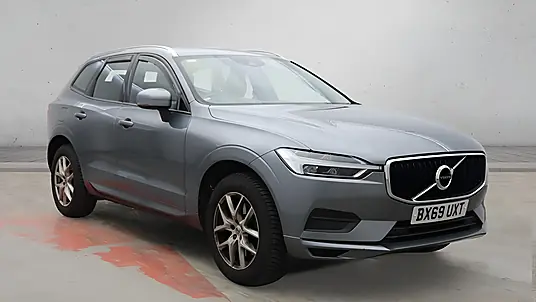2019 Volvo XC60 Momentum T5