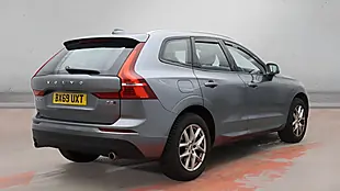 Used 2019 Volvo Xc60 Momentum Grey - Interior and Exterior details 2