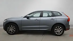 Used 2019 Volvo Xc60 Momentum Grey - Interior and Exterior details 6
