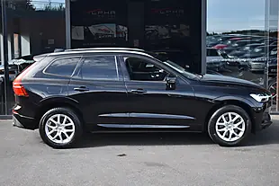 Used 2019 Volvo XC60 Momentum Onyx Black - Interior and Exterior details 5