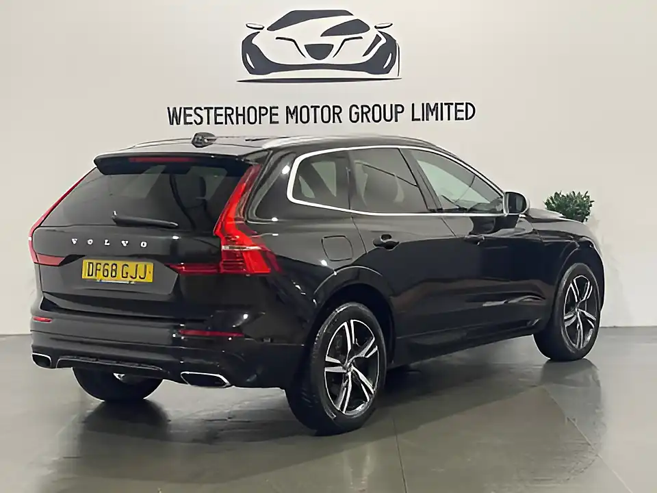 Used 2019 Volvo XC60 R-Design Black - Interior and Exterior details 4