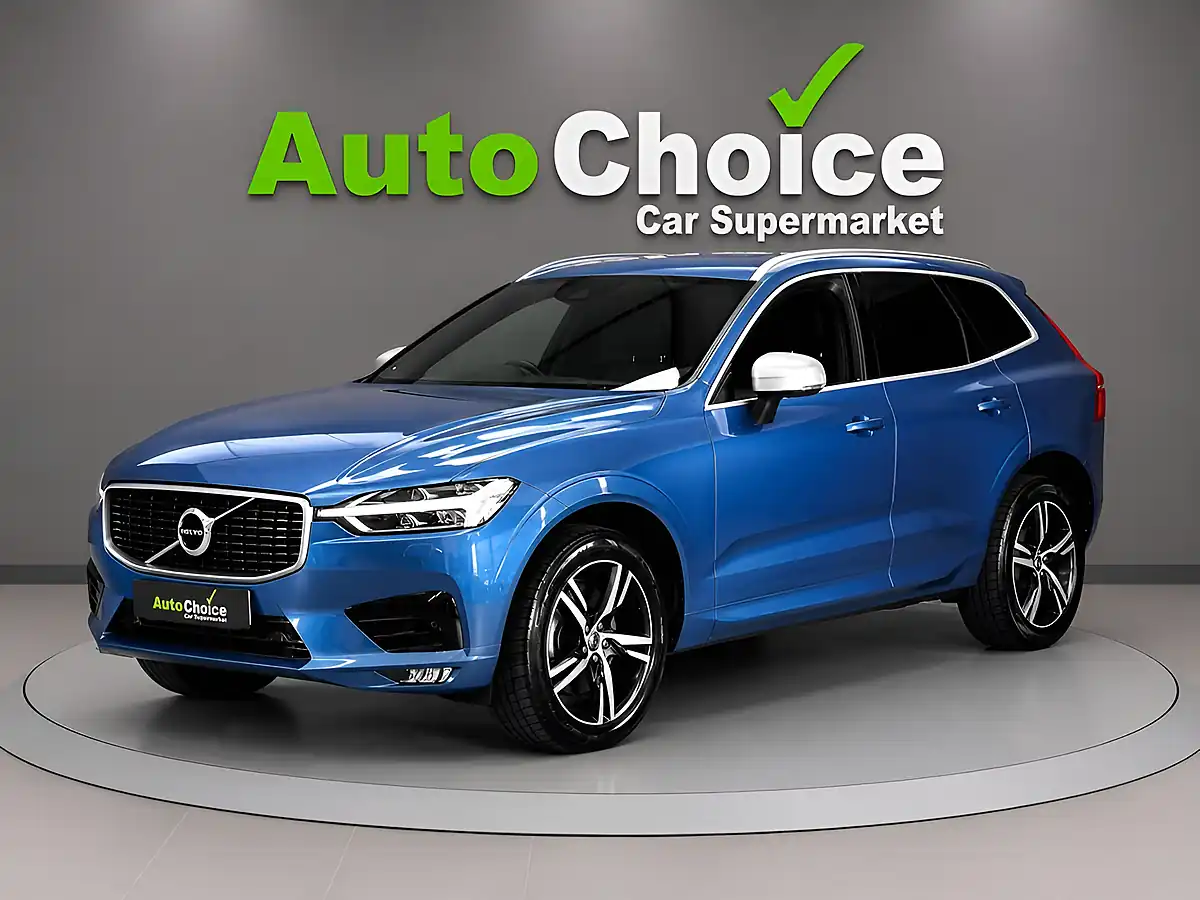 Used 2019 Volvo XC60 R-Design Blue - Interior and Exterior details 4