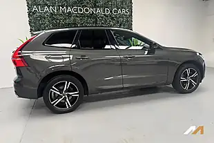 Used 2019 Volvo XC60 R-Design Pine Grey - Interior and Exterior details 13