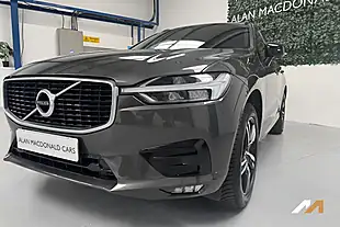 Used 2019 Volvo XC60 R-Design Pine Grey - Interior and Exterior details 3