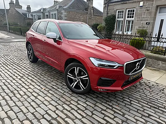 2019 Volvo XC60 R-Design D4