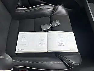 Used 2019 Volvo XC60 R-Design Red - Interior and Exterior details 14