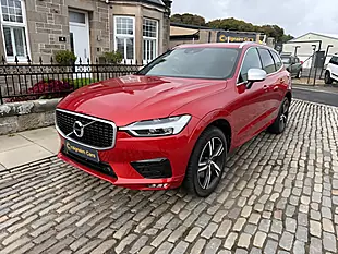 Used 2019 Volvo XC60 R-Design Red - Interior and Exterior details 3