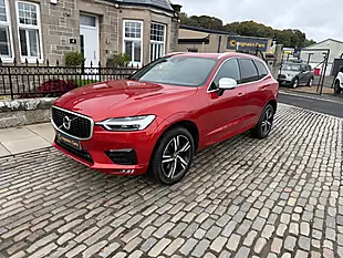 Used 2019 Volvo XC60 R-Design Red - Interior and Exterior details 7