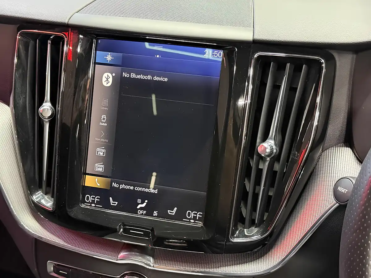Used 2019 Volvo XC60 R-Design Silver - Interior and Exterior details 19