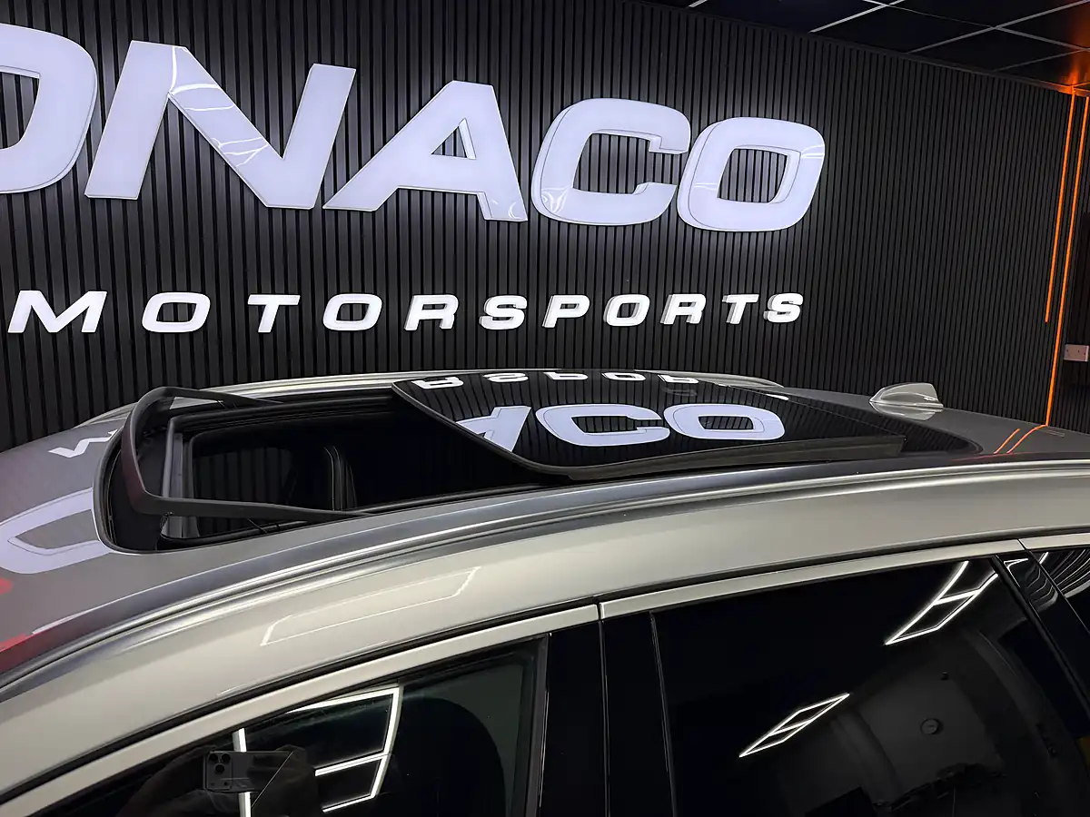 Used 2019 Volvo XC60 R-Design Silver - Interior and Exterior details 7