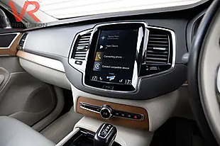 Used 2019 Volvo XC90 Inscription Magic Blue - Interior and Exterior details 16