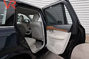 Used 2019 Volvo XC90 Inscription Magic Blue - Interior and Exterior details 19