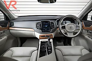 Used 2019 Volvo XC90 Inscription Magic Blue - Interior and Exterior details 2