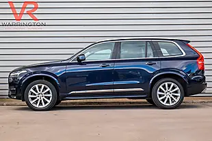 Used 2019 Volvo XC90 Inscription Magic Blue - Interior and Exterior details 9