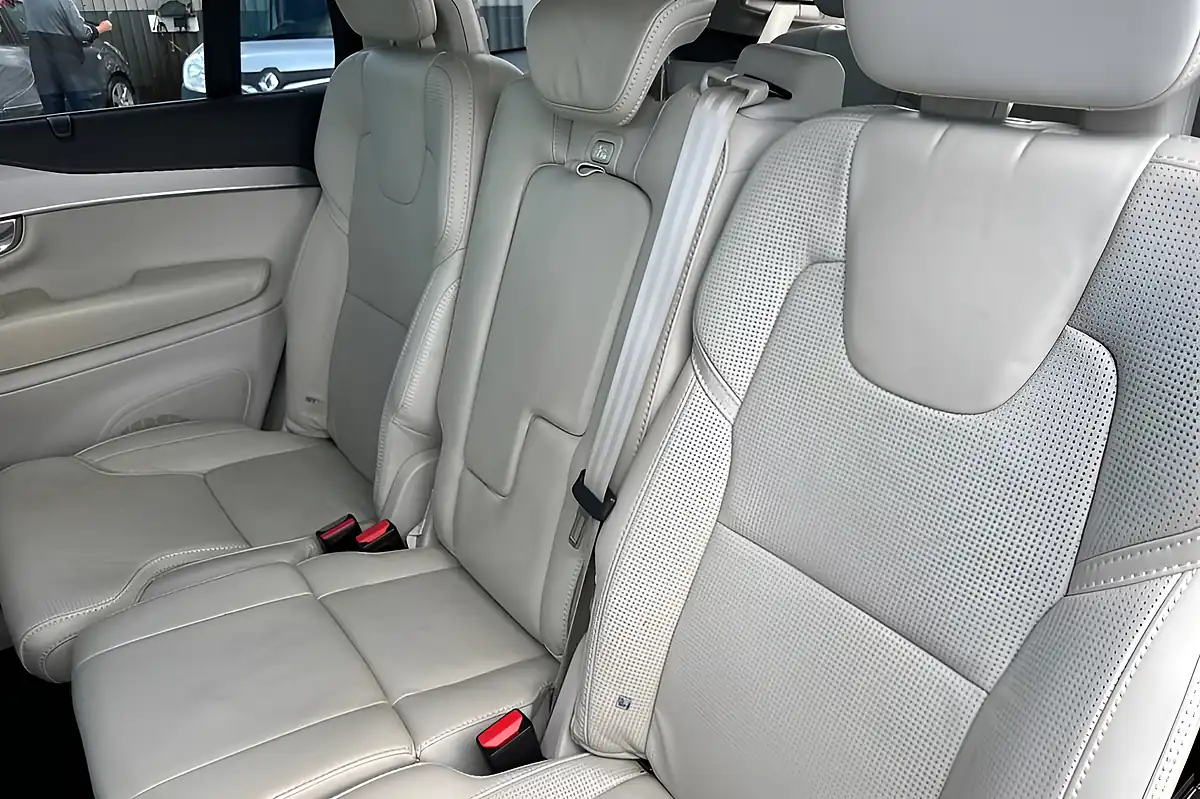 Used 2019 Volvo XC90 Inscription Pro Black - Interior and Exterior details 17