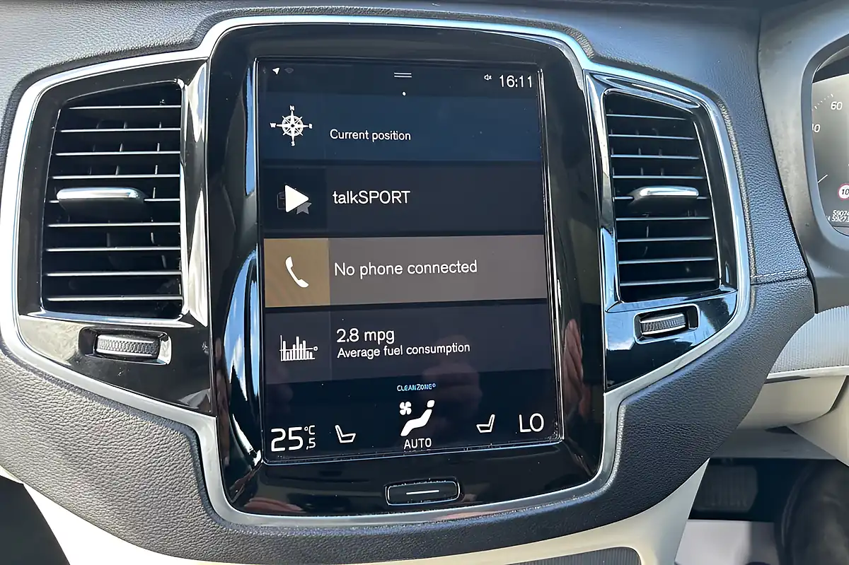 Used 2019 Volvo XC90 Inscription Pro Black - Interior and Exterior details 18