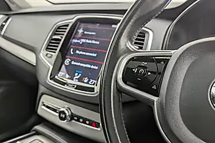Used 2019 Volvo XC90 Momentum Bright Silver - Interior and Exterior details 14