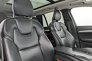 Used 2019 Volvo XC90 Momentum Bright Silver - Interior and Exterior details 15