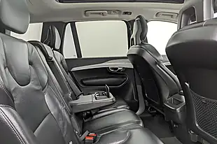 Used 2019 Volvo XC90 Momentum Bright Silver - Interior and Exterior details 16