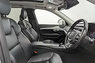 Used 2019 Volvo XC90 Momentum Bright Silver - Interior and Exterior details 3