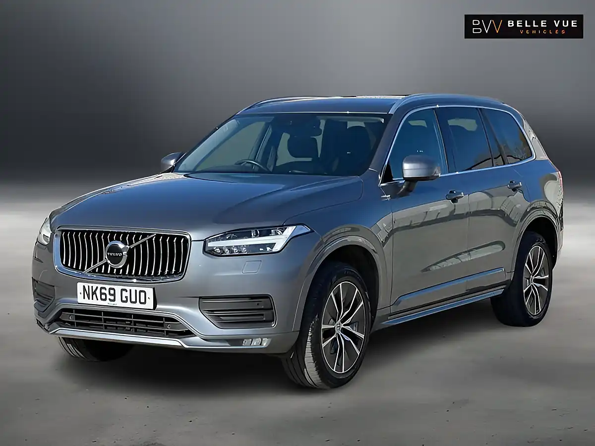 Used 2019 Volvo XC90 Momentum Osmium Grey - Interior and Exterior details 16