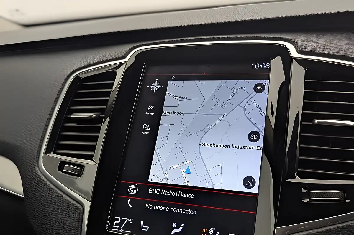 Used 2019 Volvo XC90 Momentum Pro Black - Interior and Exterior details 10
