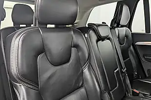 Used 2019 Volvo XC90 Momentum Pro Black - Interior and Exterior details 16